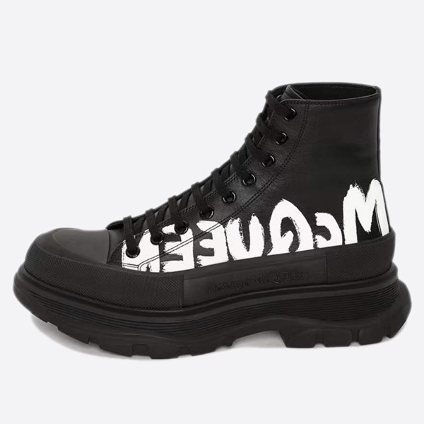 Alexander McQueen Tread Slick Boots 682422WIABD1070