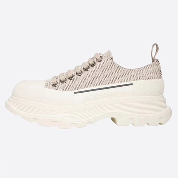 Alexander McQueen Tread Slick lace-up shoes 611705W4SK19815