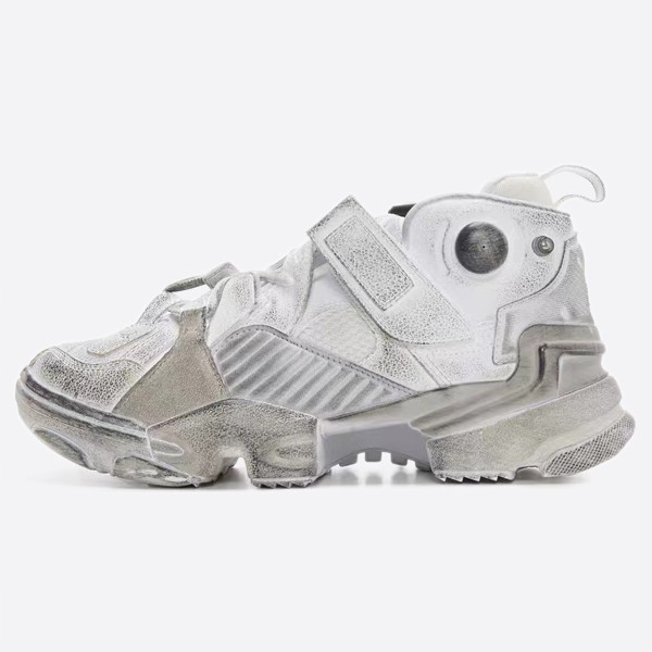 Vetements x Reebok Genetically Modified Pump CN0408