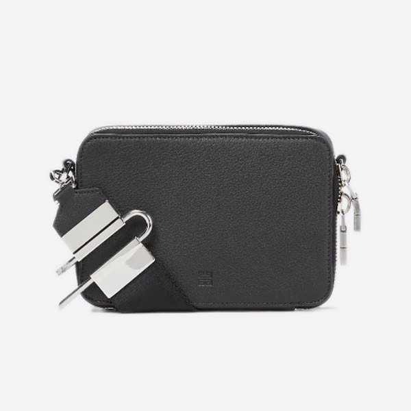 Givenchy Antigona grained leather camera bag
