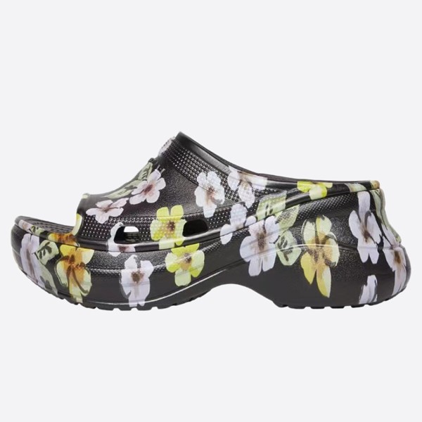 Balenciaga x Crocs Pool Slide Sandals Grey Flower 677389W1S8G6556