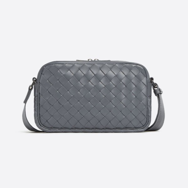 Intrecciato Small Camera Bag, Color: Thunder, 710048V2E421276