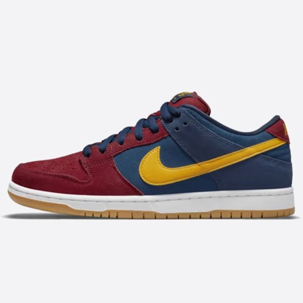 Nike SB Dunk Low Pro 