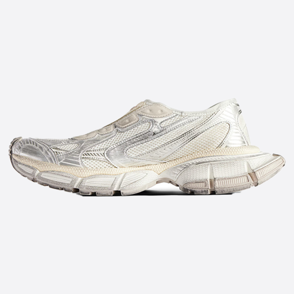 Balenciaga 3XL Slip-On Sneakers in Eggshell 798531W3XSO9191