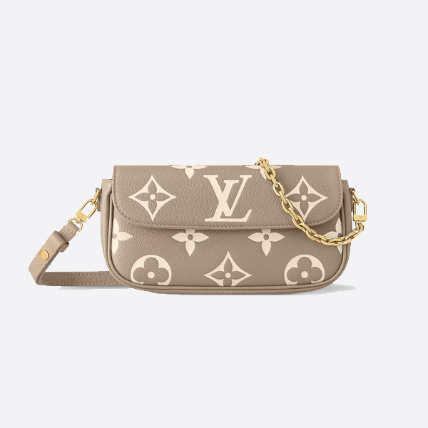 Louis Vuitton Chain Wallet M82211