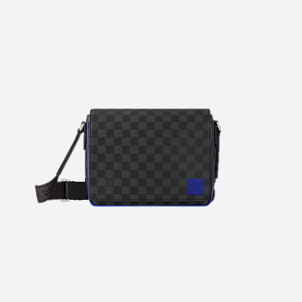 Louis Vuitton Small Messenger Bag M00085