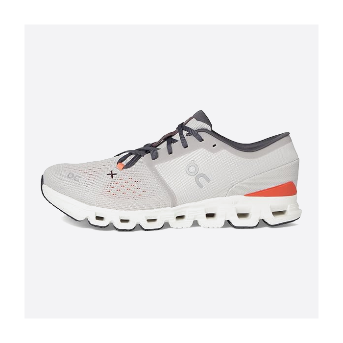 On running Cloud X4 low-top training shoes B0DFKN814V
