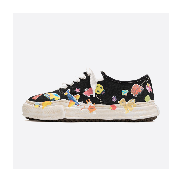 Mihara Yasuhiro Baker OG Sole Sticker Print Low Top Sneakers A14FW745