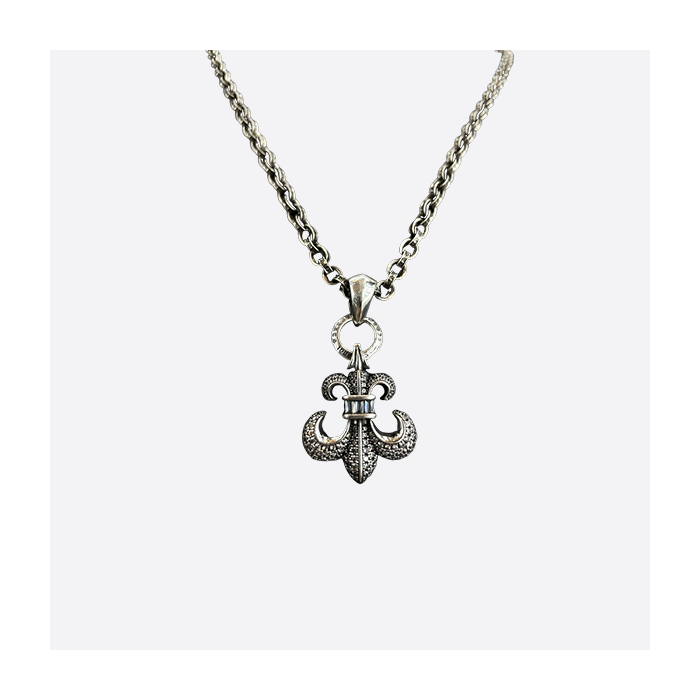 クロムハーツ 925スターリングシルバー ダイヤモンド スカウトフラワーペンダント 101662724